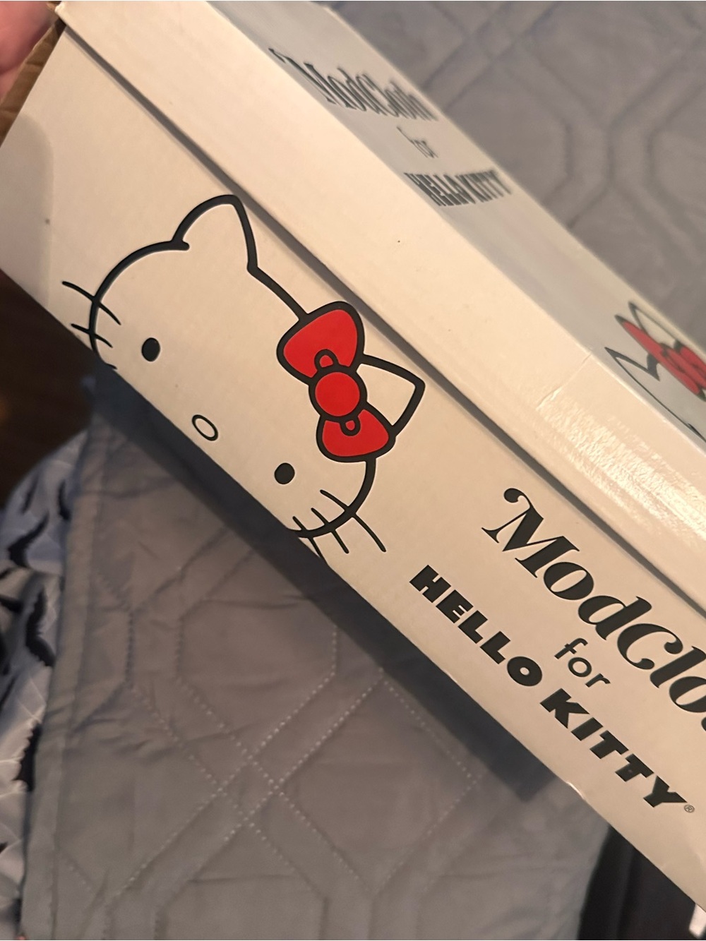 ModCloth x Hello Kitty Red Embroidered Flats WITH BOX (2018) - Picture 9 of 9